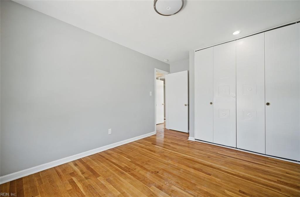 20 Diggs Dr Property Photo 25