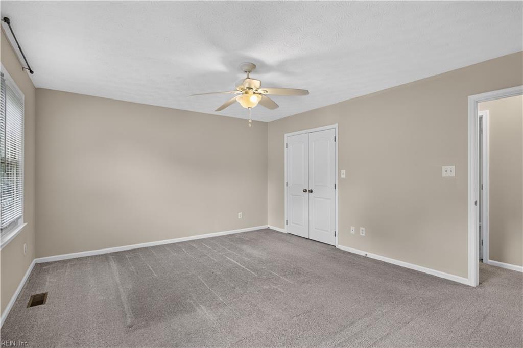 68 Michaels Woods Dr Property Photo 24