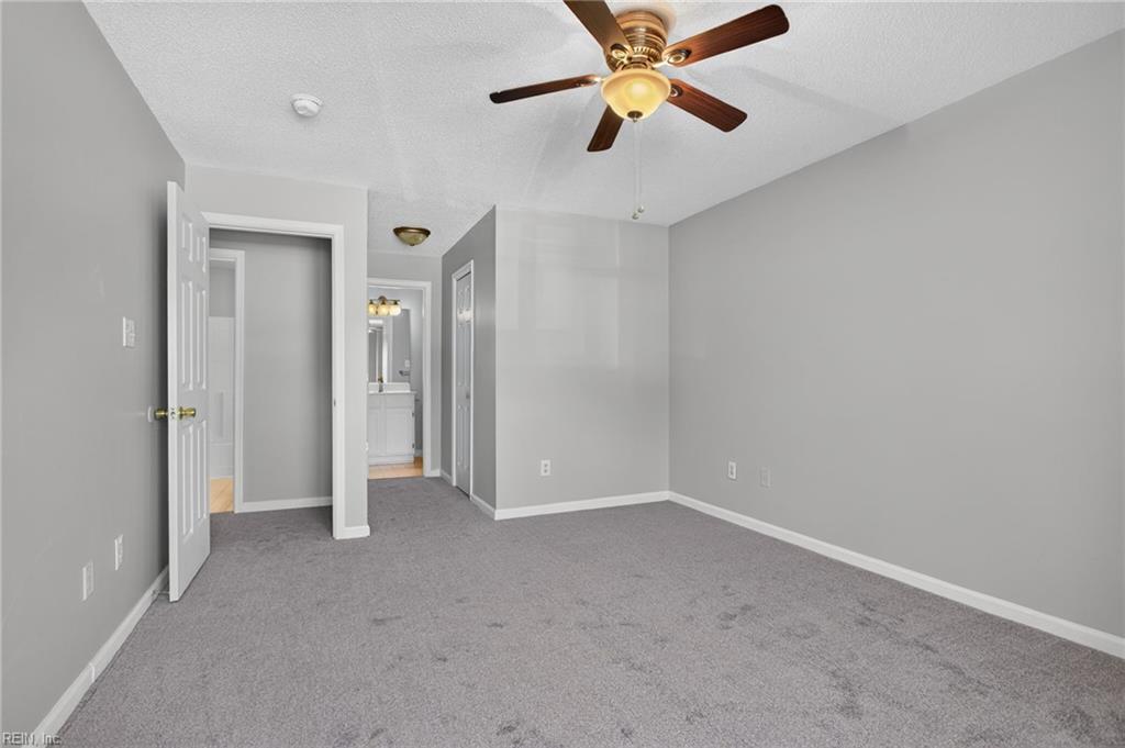 1563 N King St Property Photo 17
