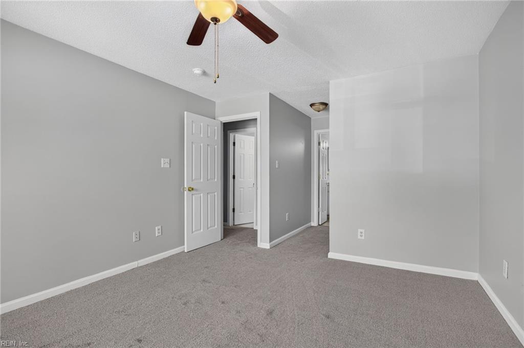 1563 N King St Property Photo 18