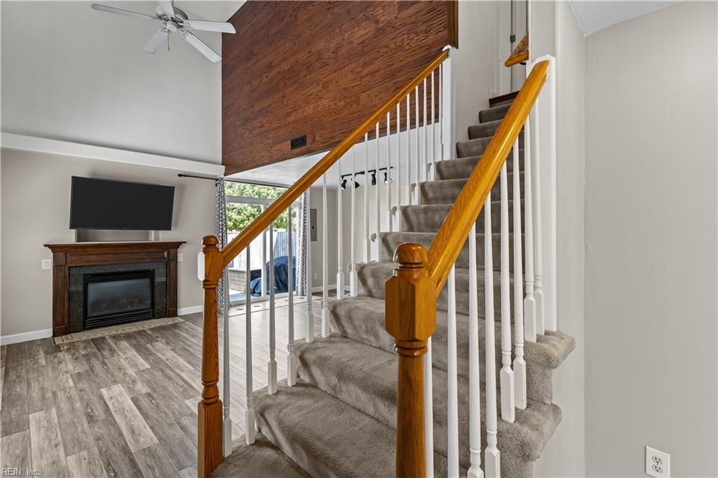 6367 Scottsfield Dr Property Photo 4