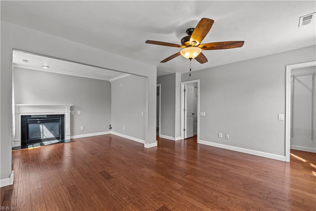 6367 Scottsfield Dr Property Photo 25