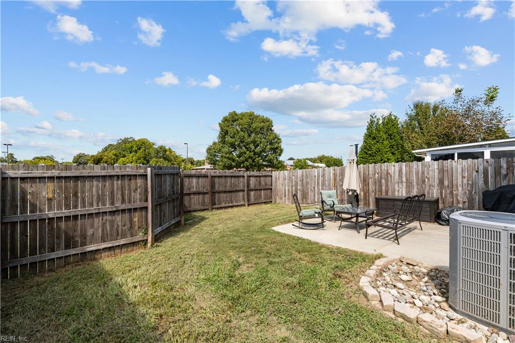 6367 Scottsfield Dr Property Photo 39