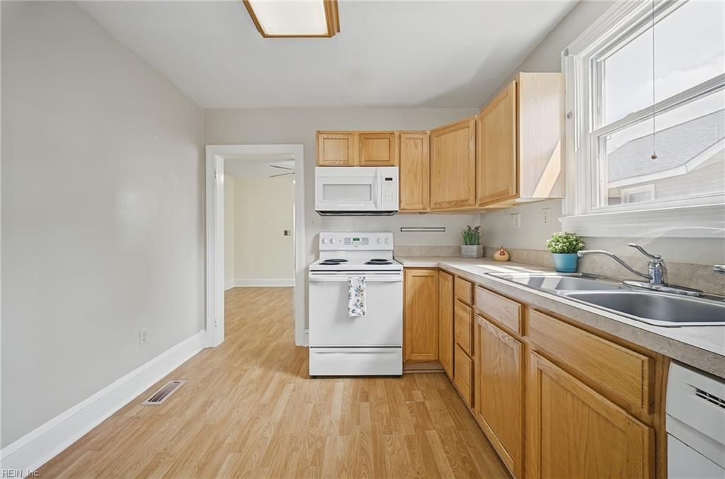 1028 Livingston Ave Ave Property Photo 14