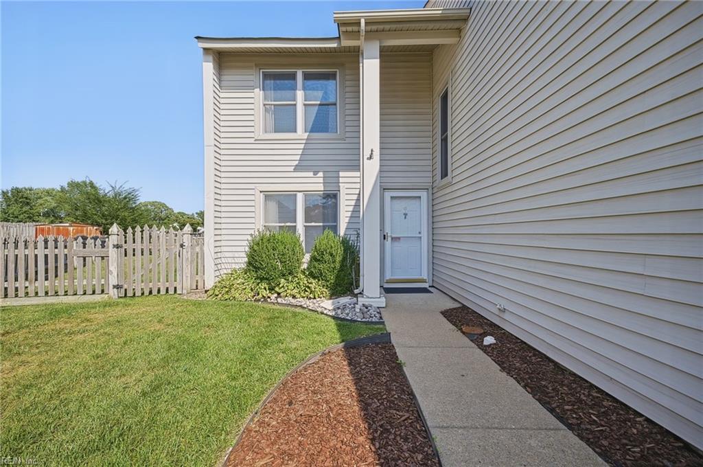 1284 Christian Ct Property Photo 4