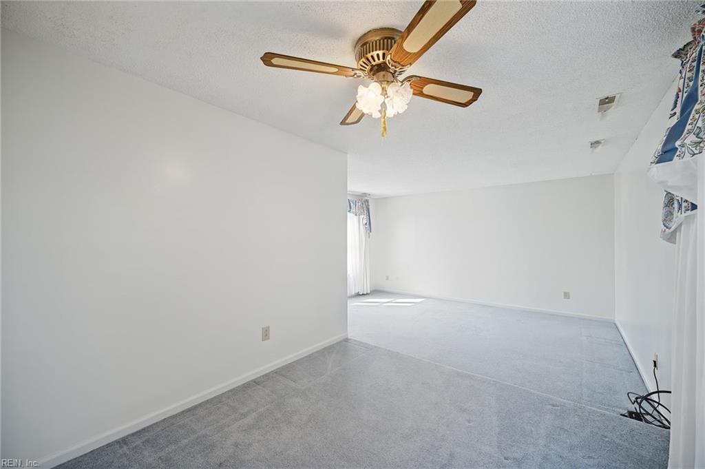 1284 Christian Ct Property Photo 11