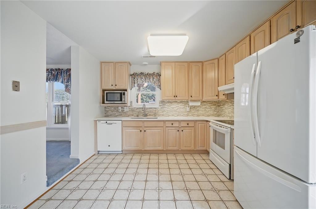 1284 Christian Ct Property Photo 13
