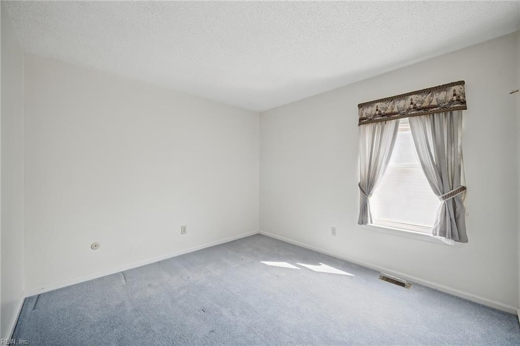 1284 Christian Ct Property Photo 23