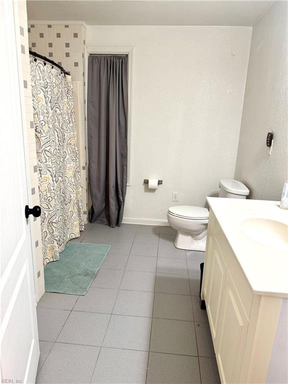 1659 Tallwood St Property Photo 8