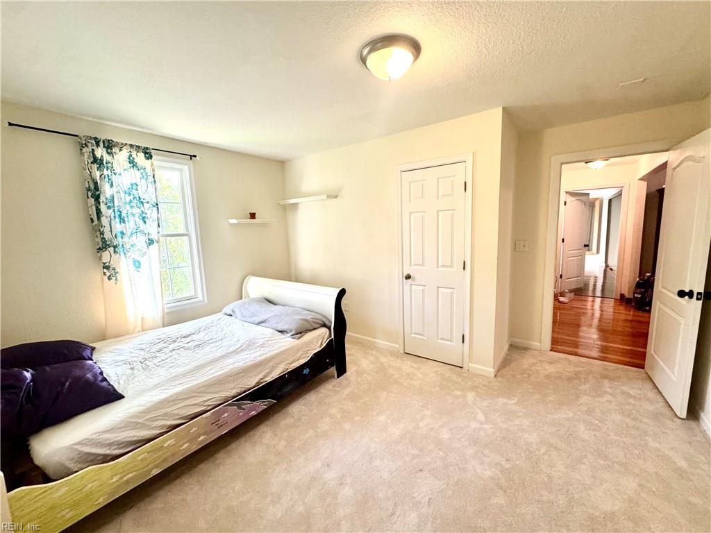 1659 Tallwood St Property Photo 10
