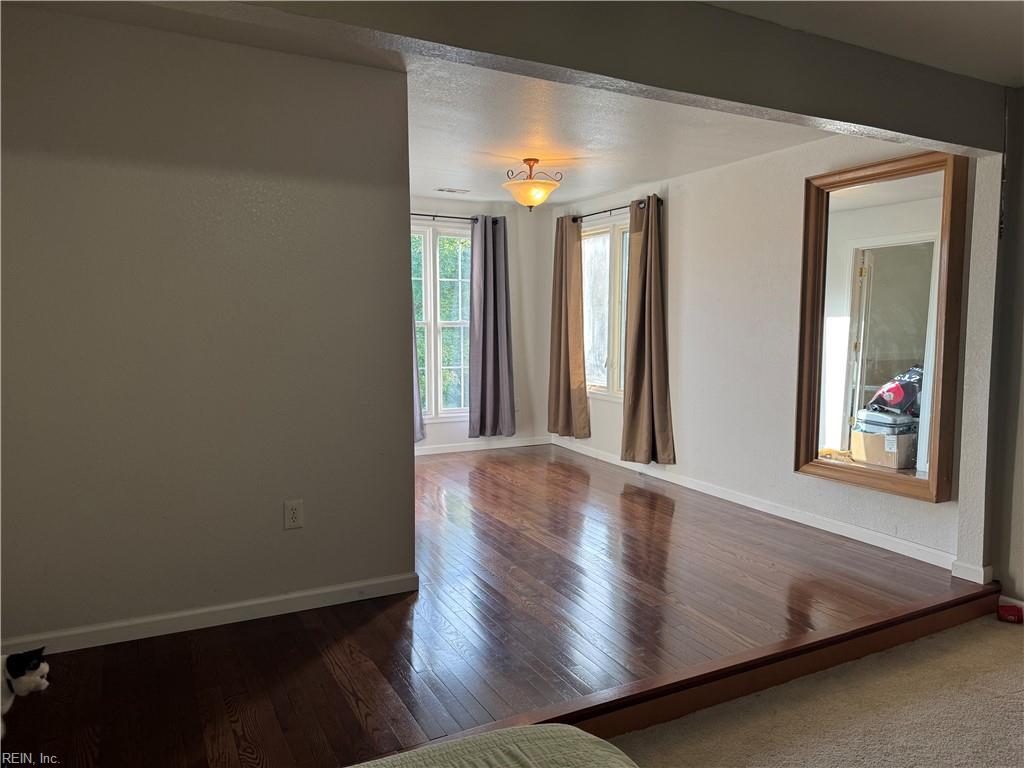 1659 Tallwood St Property Photo 19