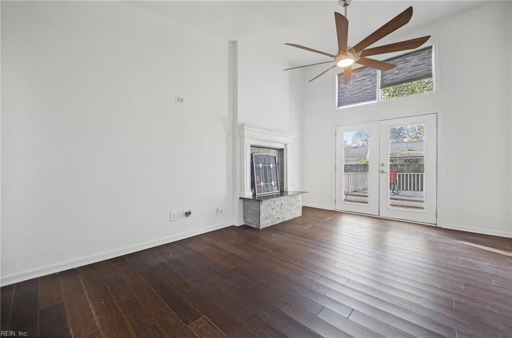 1605 Sweet Bay Ct Property Photo 5