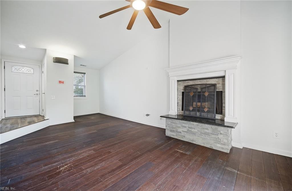 1605 Sweet Bay Ct Property Photo 6