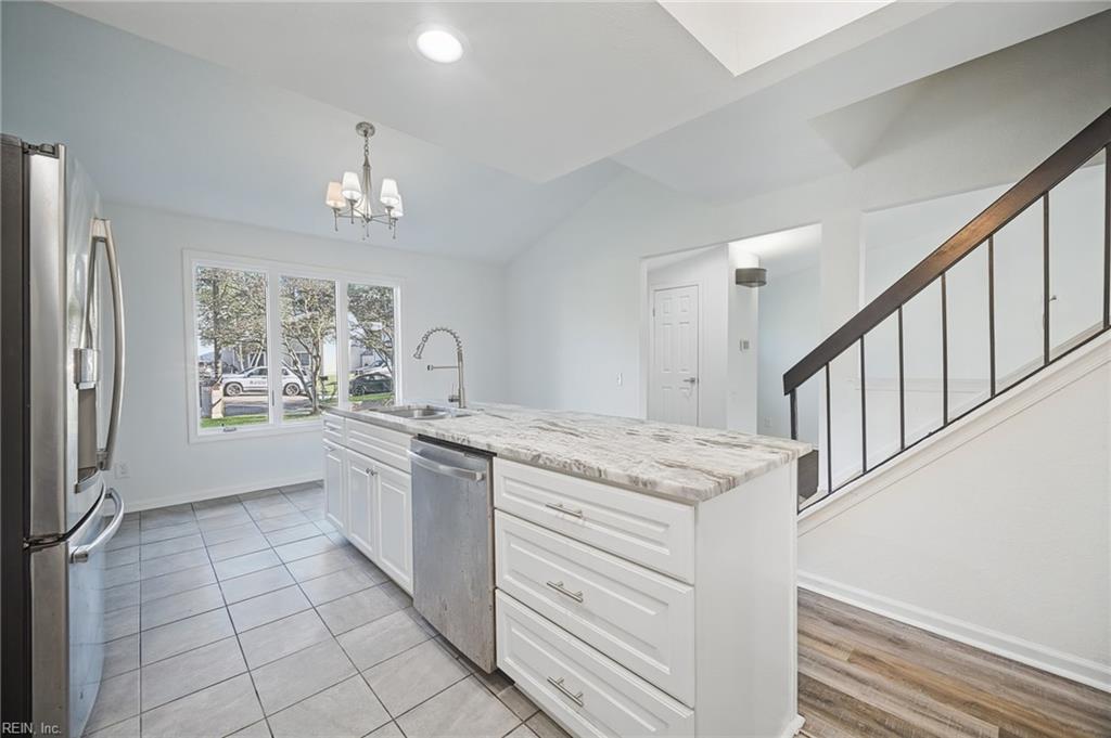 1605 Sweet Bay Ct Property Photo 11