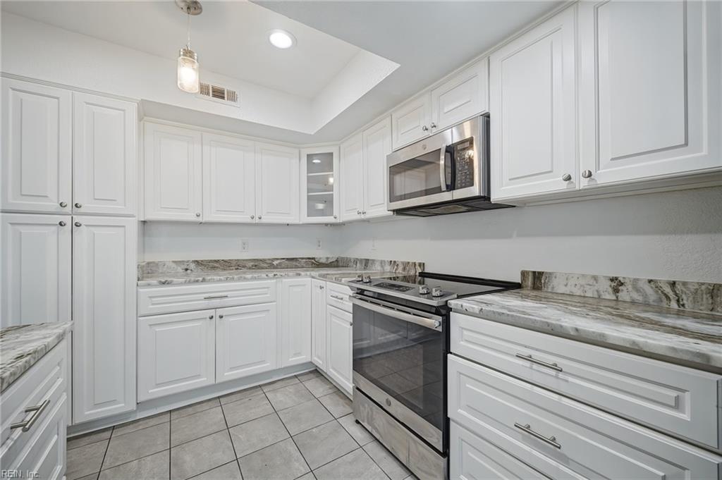 1605 Sweet Bay Ct Property Photo 12