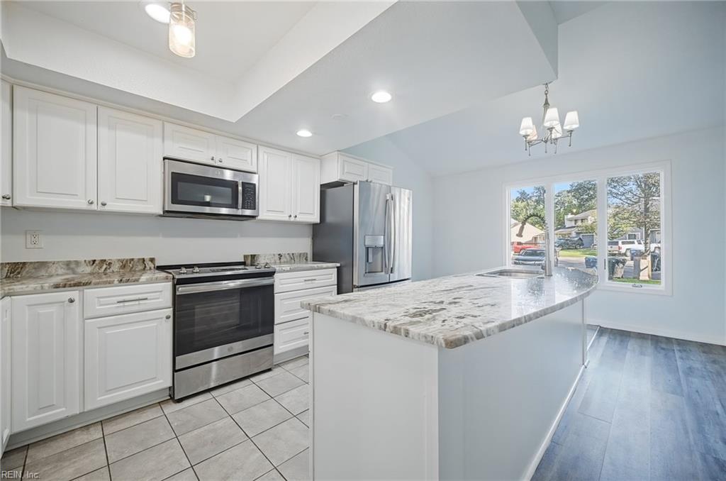 1605 Sweet Bay Ct Property Photo 13