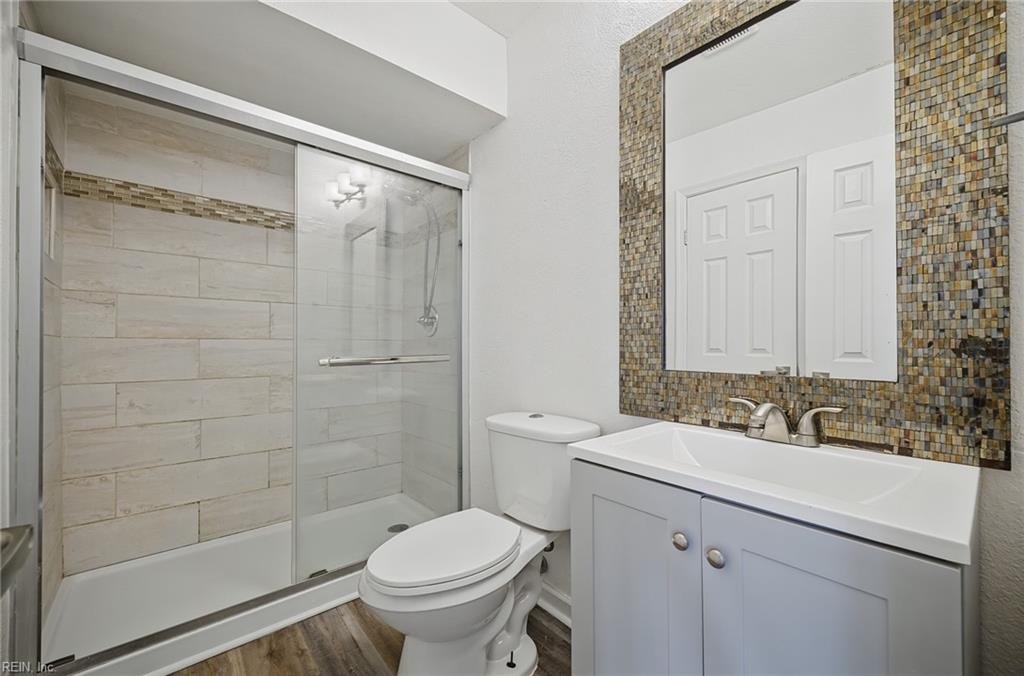 1605 Sweet Bay Ct Property Photo 24
