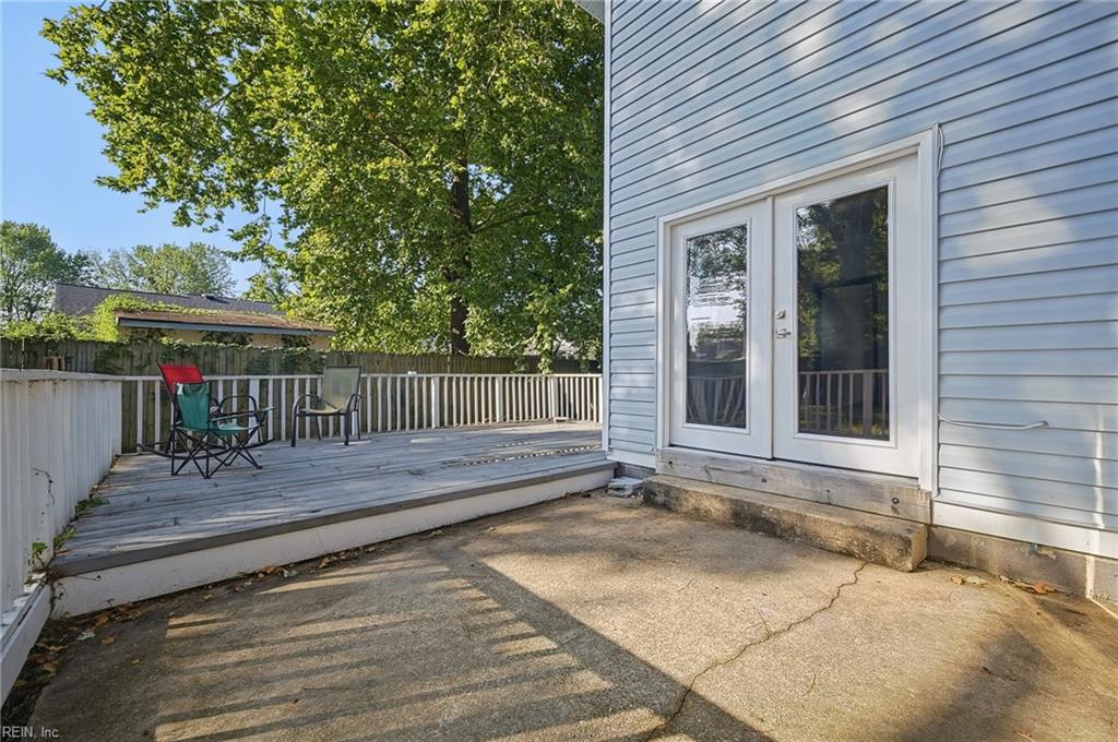 1605 Sweet Bay Ct Property Photo 29