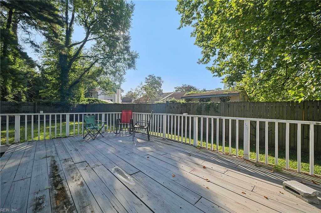 1605 Sweet Bay Ct Property Photo 30