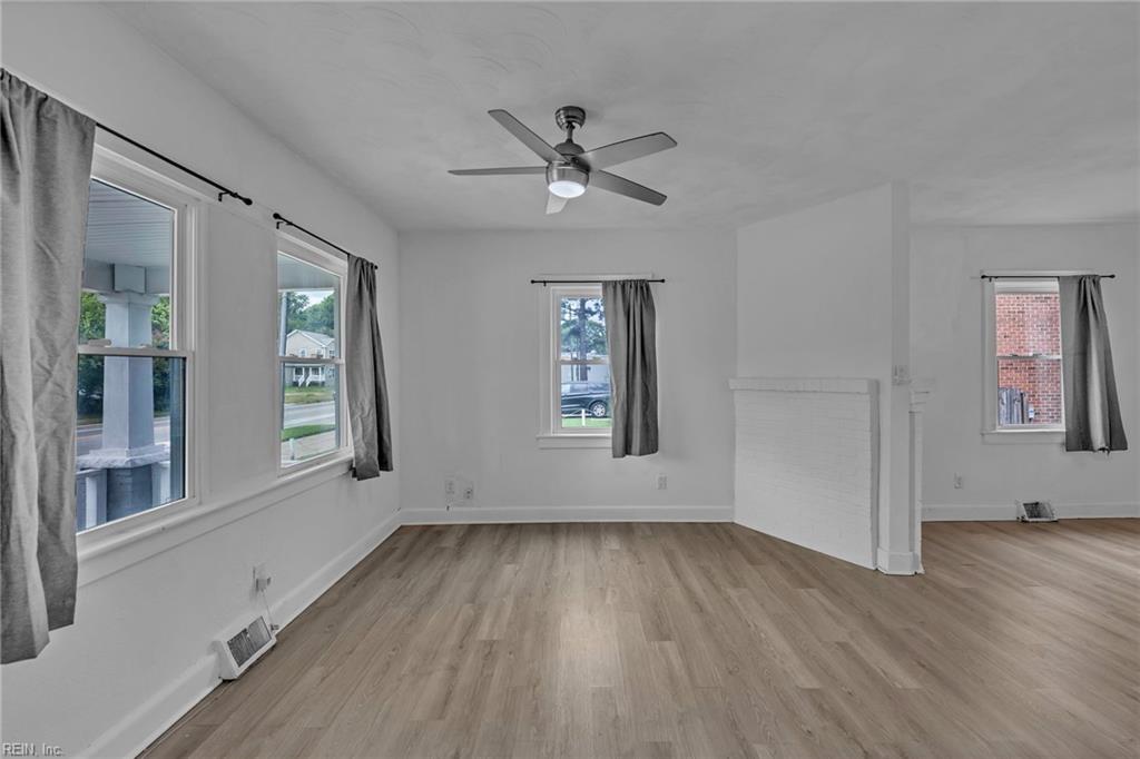 2227 Elm Ave Property Photo 8