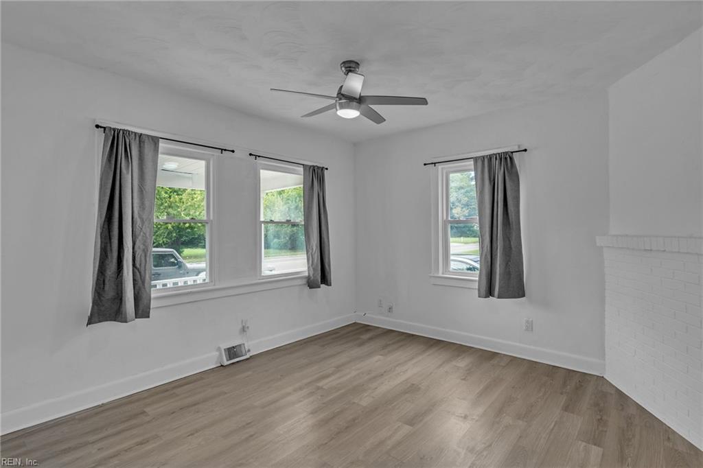 2227 Elm Ave Property Photo 10