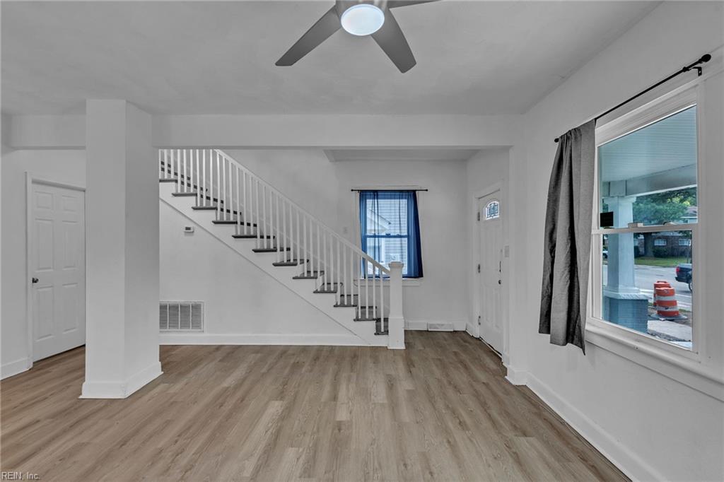 2227 Elm Ave Property Photo 12