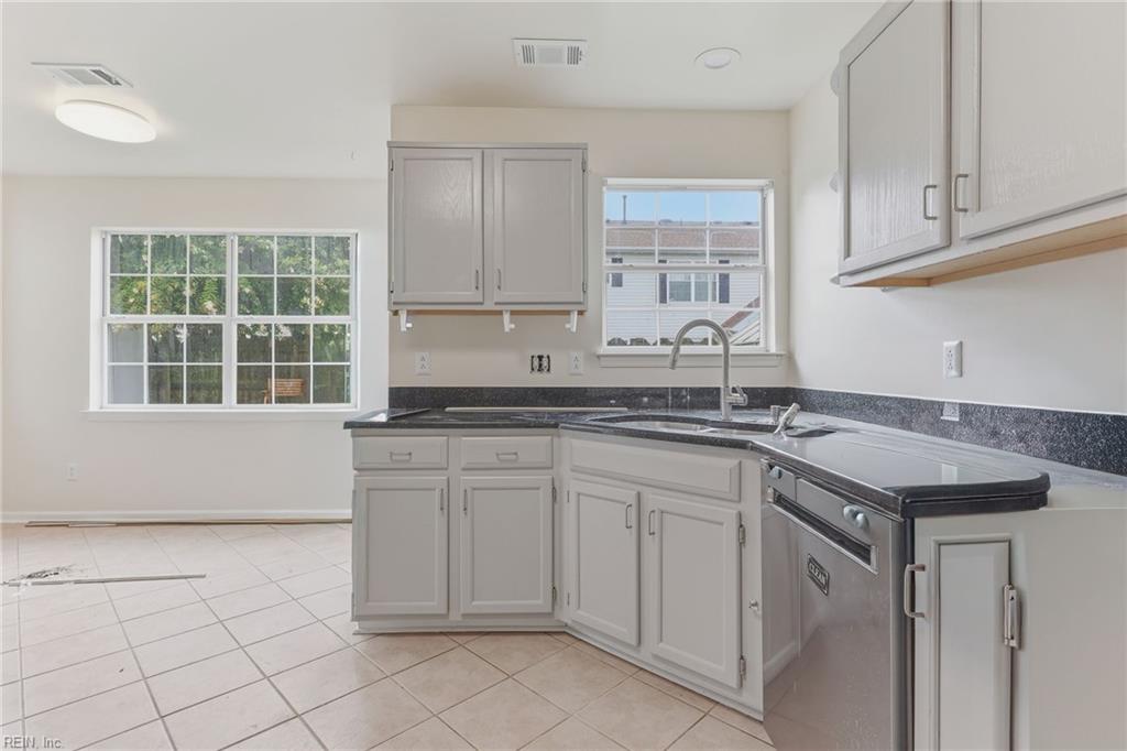 3144 Amador Dr Property Photo 4