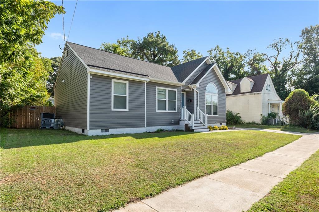 230 Maple Ave Property Photo 5