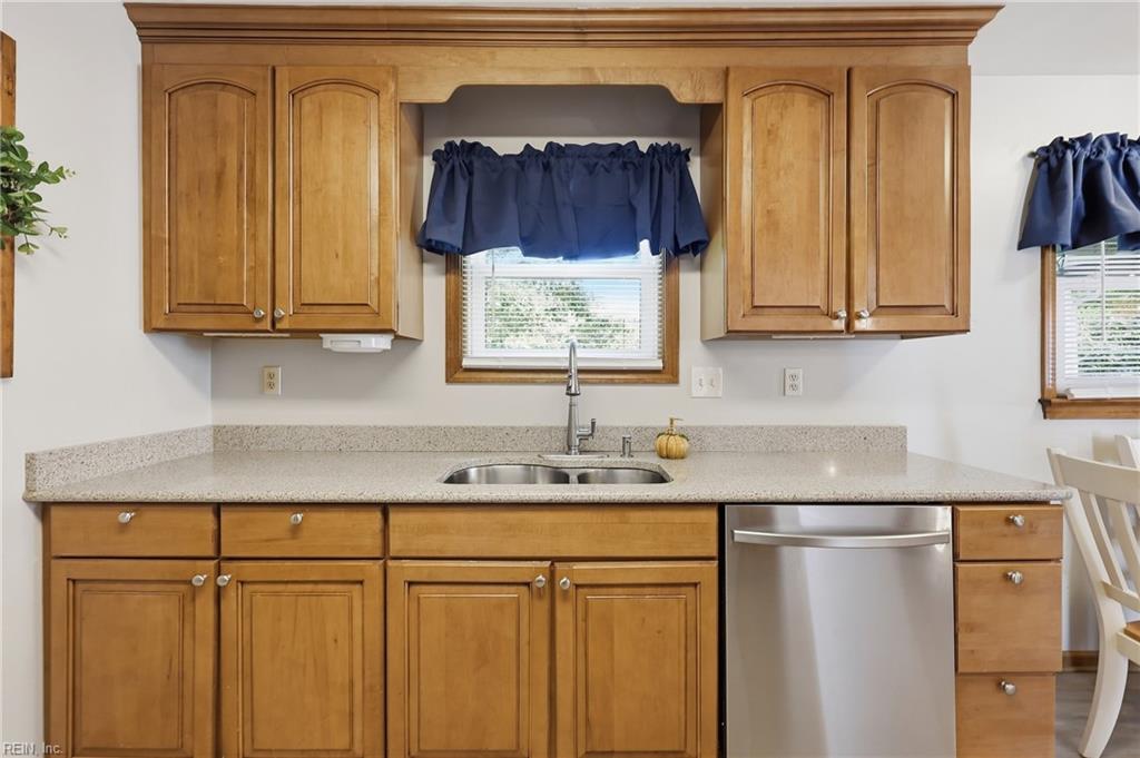 708 Wimbley Ln Property Photo 13