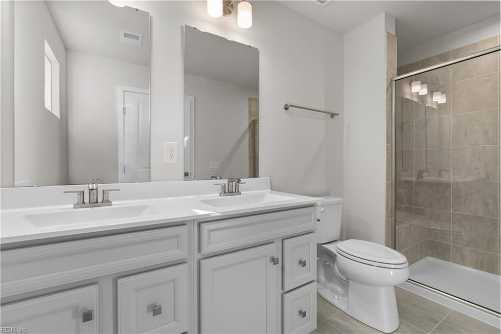 208 Joy Ln Property Photo 26