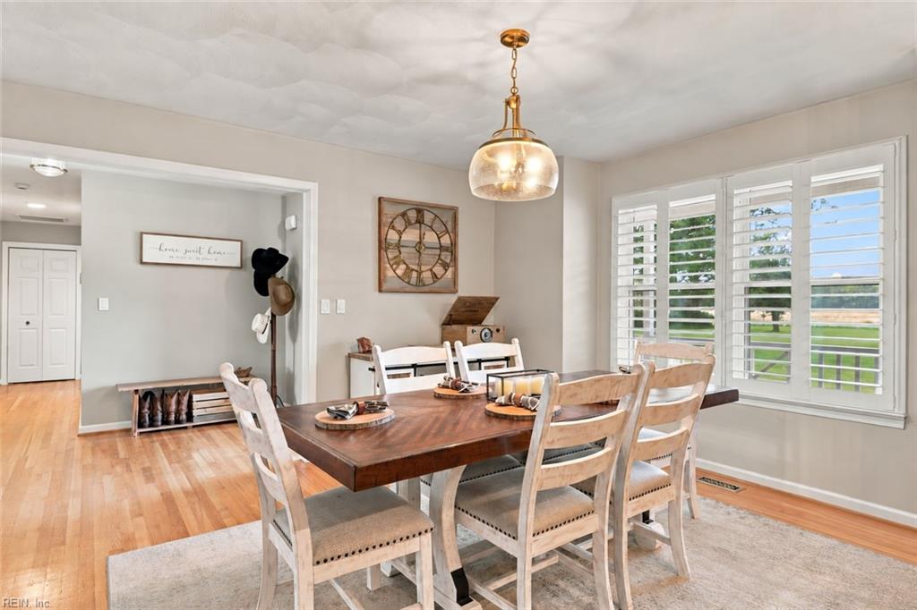 6296 Crags Cswy Property Photo 5