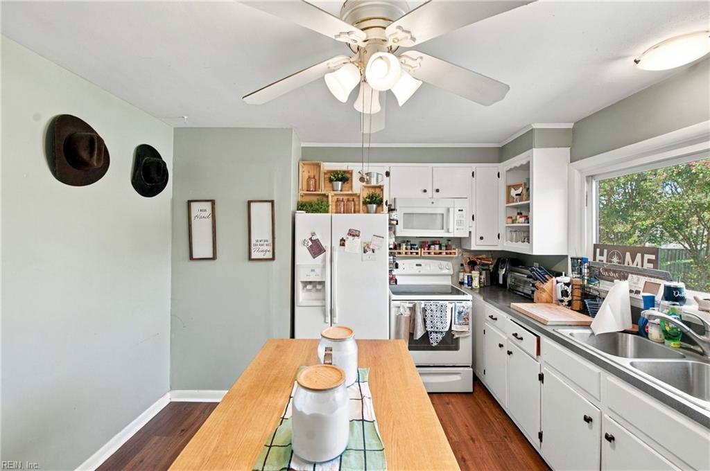 13 Bedford Ct Property Photo 17