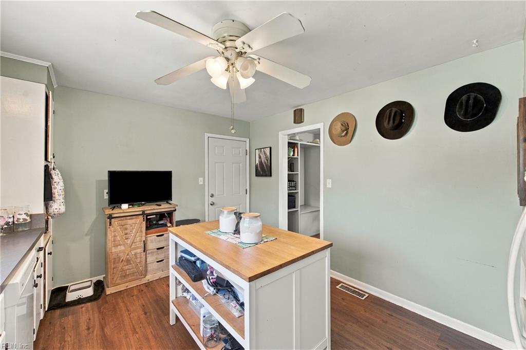 13 Bedford Ct Property Photo 20