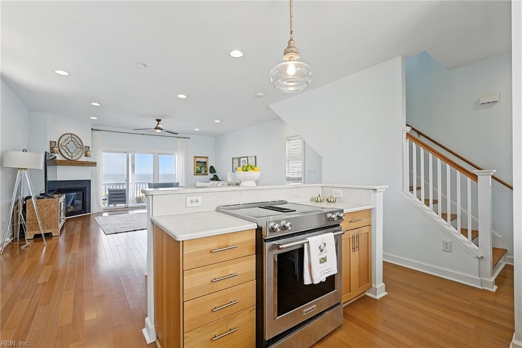 782 W Ocean View Ave Property Photo 3