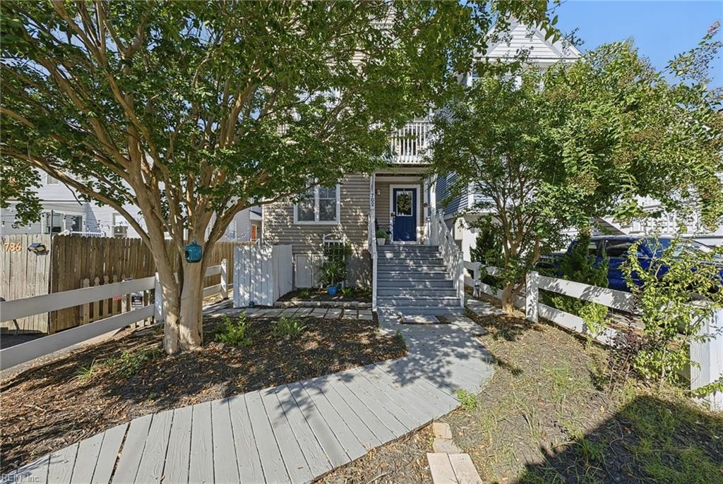 782 W Ocean View Ave Property Photo 8