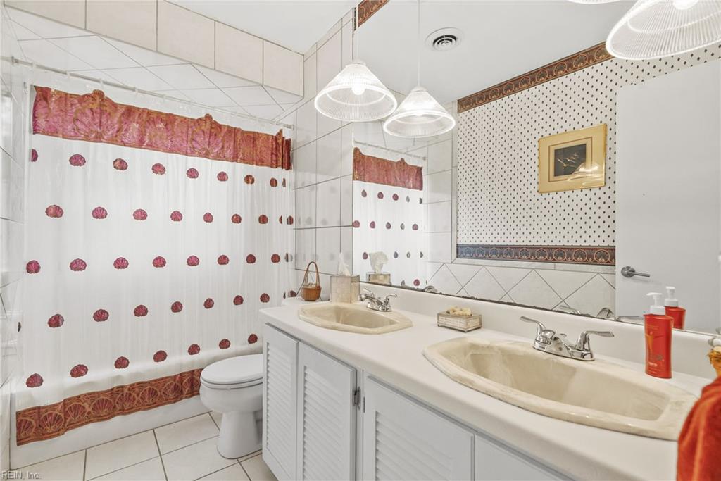 625 Heron Point Cir Property Photo 16
