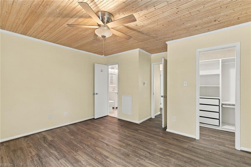 1004 Myrtle Ct Property Photo 15