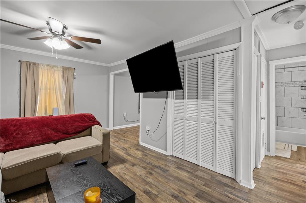 13 Neville St Property Photo 9