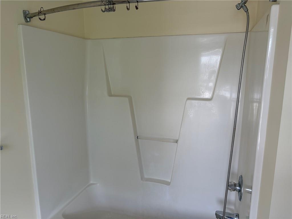 1425 Oliver Ave Property Photo 15