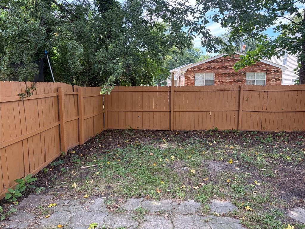 1425 Oliver Ave Property Photo 20