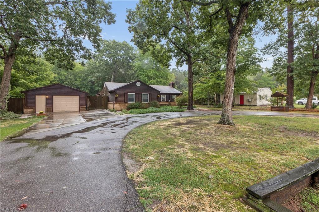 8165 Sheffield Dr Property Photo 2