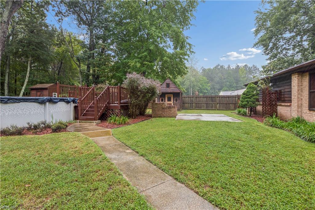 8165 Sheffield Dr Property Photo 6