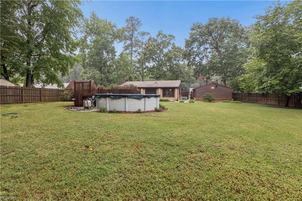 8165 Sheffield Dr Property Photo 10