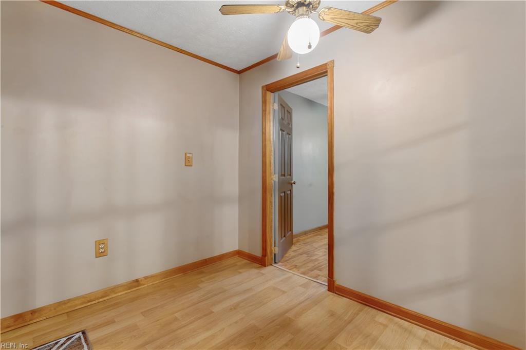 8165 Sheffield Dr Property Photo 31