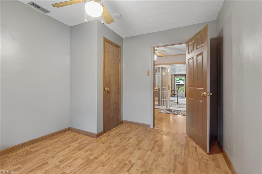 8165 Sheffield Dr Property Photo 33