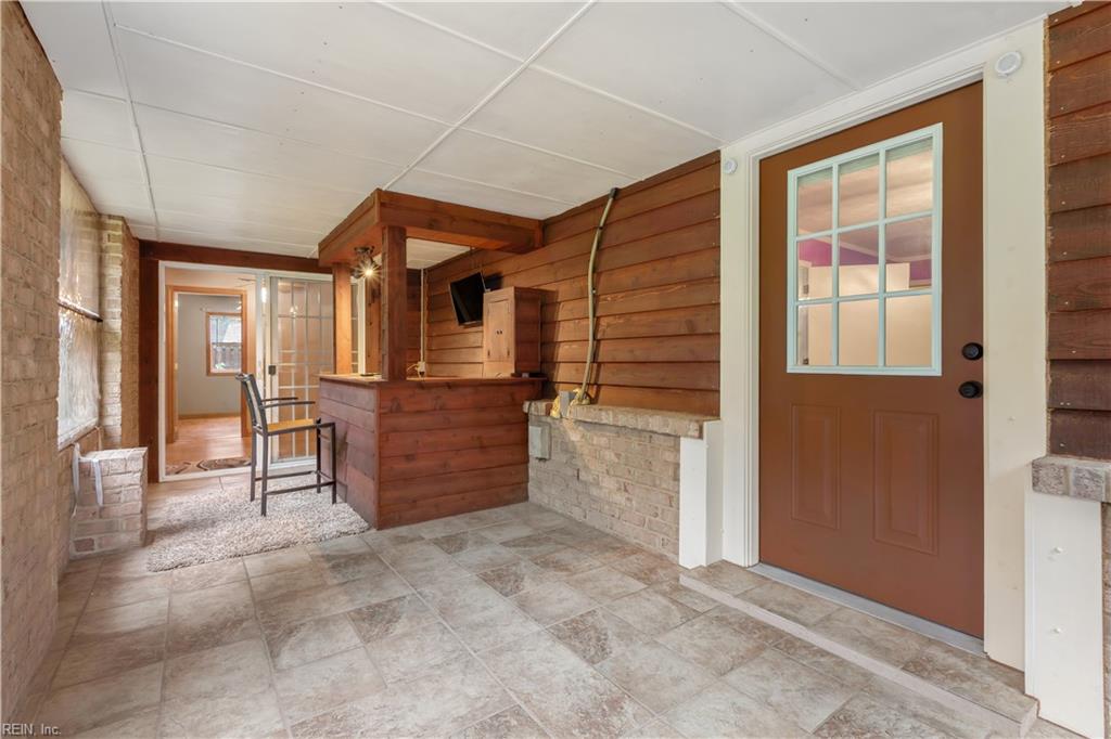 8165 Sheffield Dr Property Photo 35