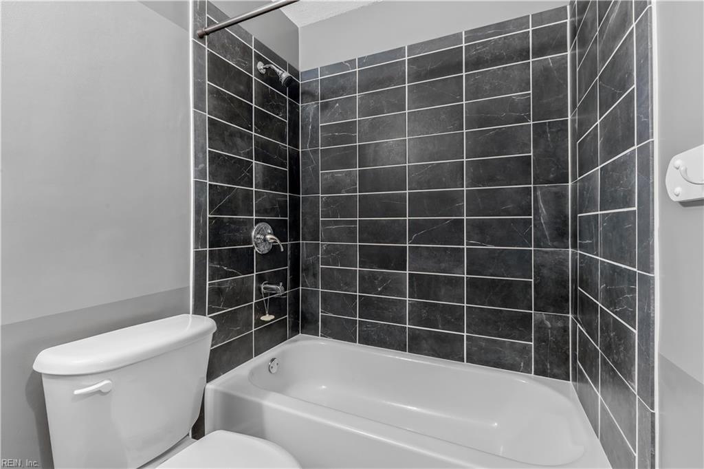 8165 Sheffield Dr Property Photo 39