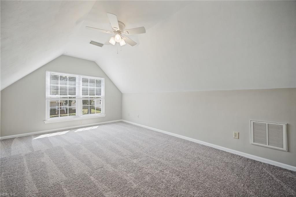123 Plainfield Dr Property Photo 30