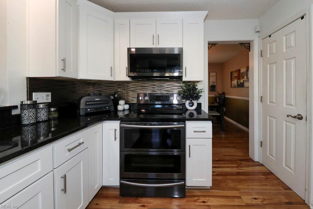 2080 Maple Leaf Cres Property Photo 18