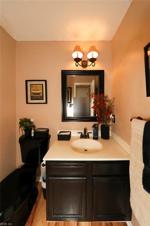 2080 Maple Leaf Cres Property Photo 36